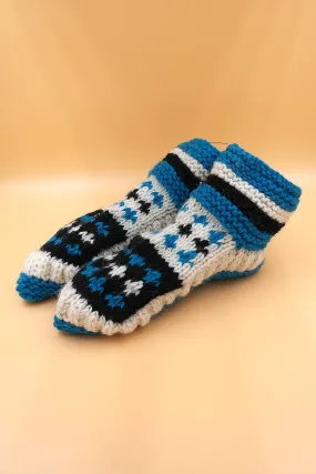 Blue white colors Woolen hand knitted ankle socks women