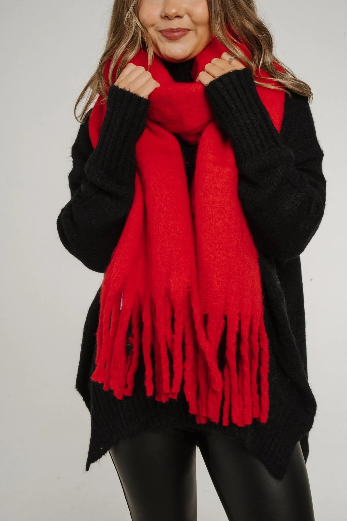 Frankie Tassel Scarf In Red