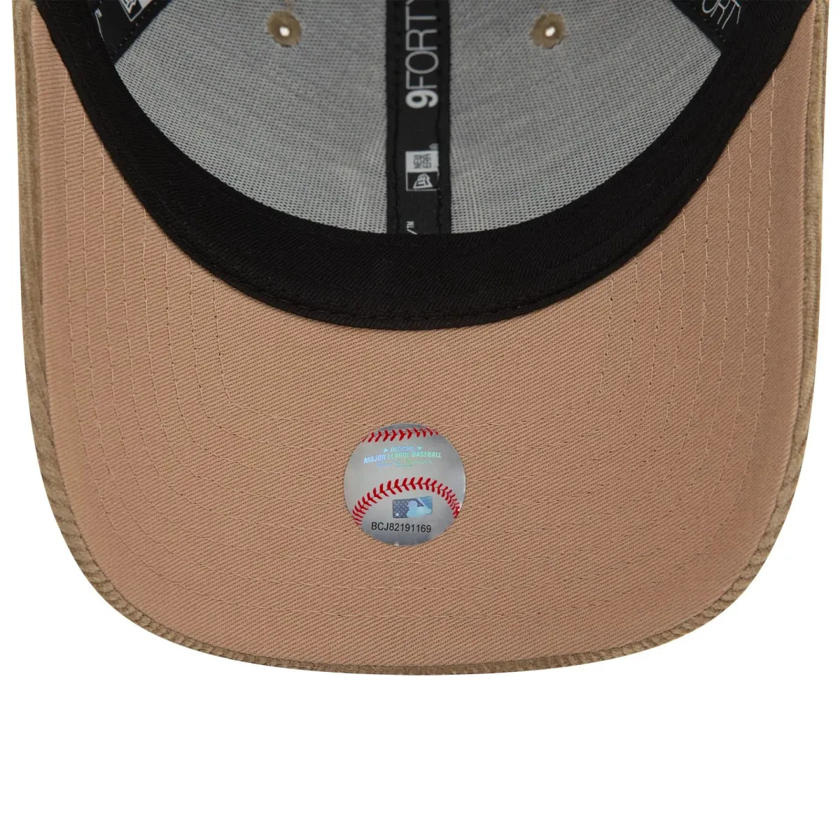 New Era NEW YORK YANKEES CORD 9FORTY® Cap Beige